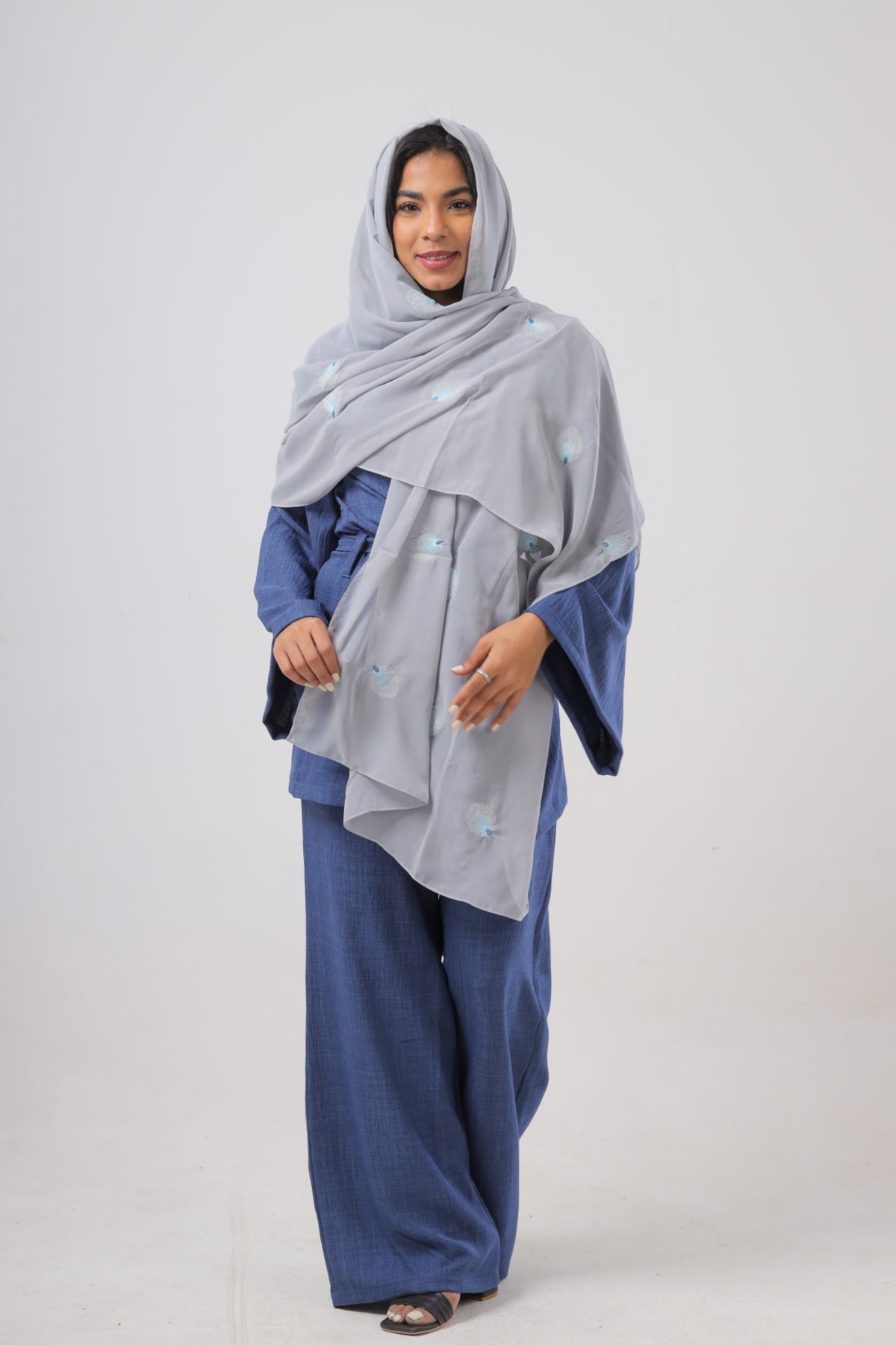 Grey Blow Spirit Embroidered Chiffon Scarf