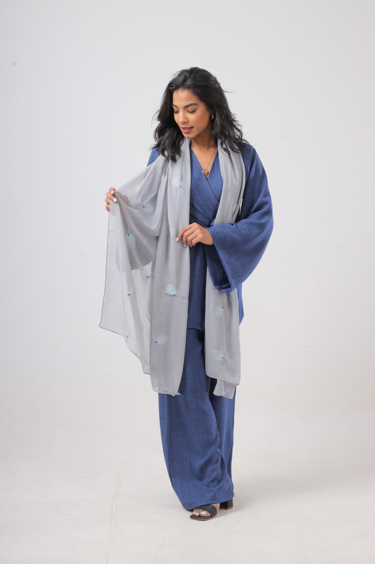 Grey Blow Spirit Embroidered Chiffon Scarf